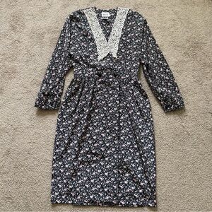 VTG ~ 1990s ~ Leslie Fay Collections ~ Floral Wrap Dress ~ Lace Lapels ~ Size 12